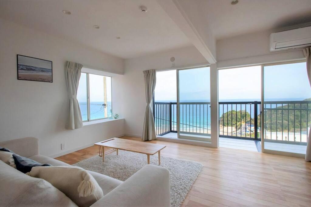 Sirahama House * Shimoda (Shizuoka)